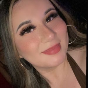 Meet your Posher, Briana